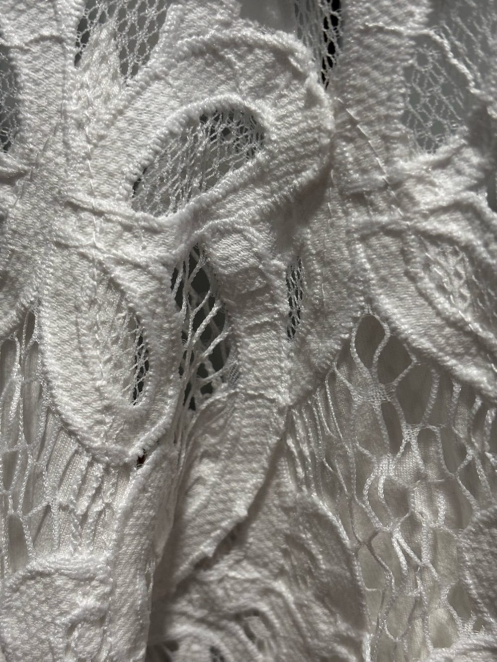 Free People Adella  
White Lace Crochet Peplum Camisole NWT Size XS - Picture 4 of 7